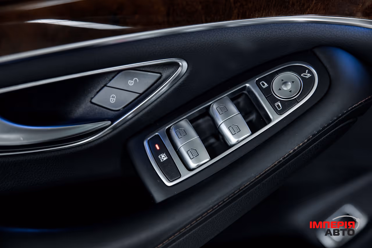 Mercedes-Benz S-Класс - фото 17