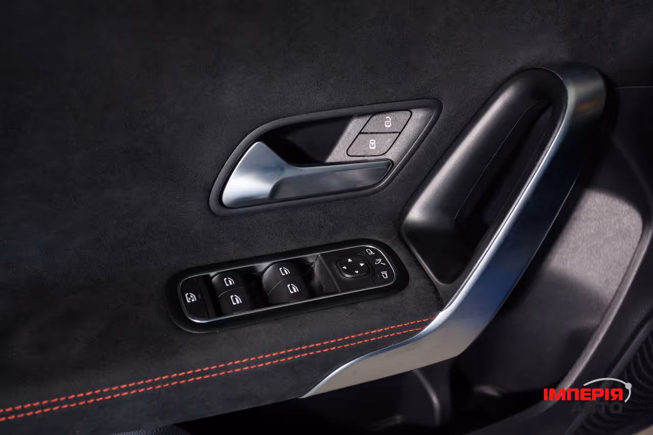 Mercedes-Benz A-Класс - фото 23