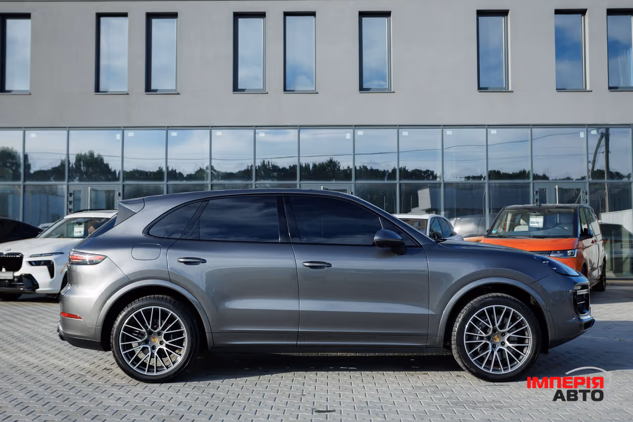 Porsche Cayenne - фото 2