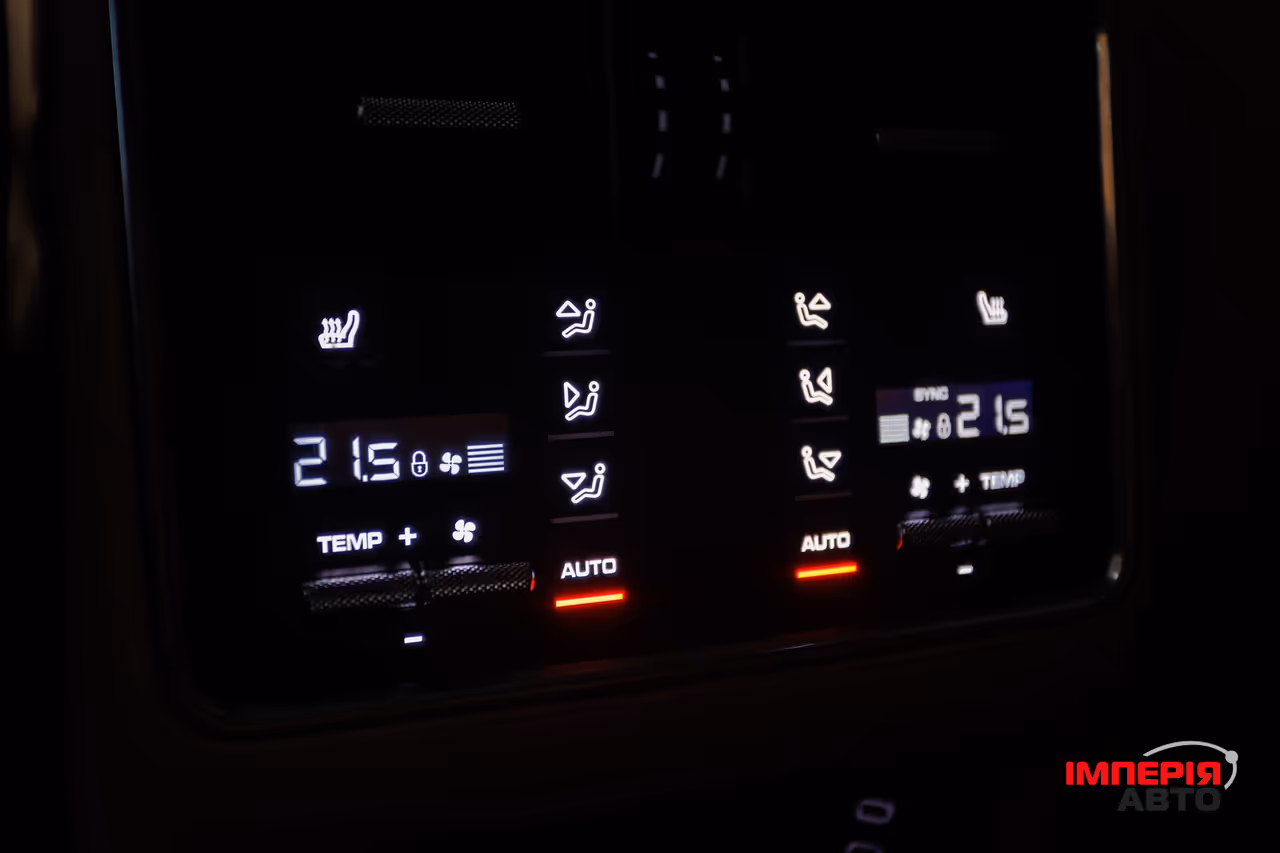 Porsche Cayenne - фото 15