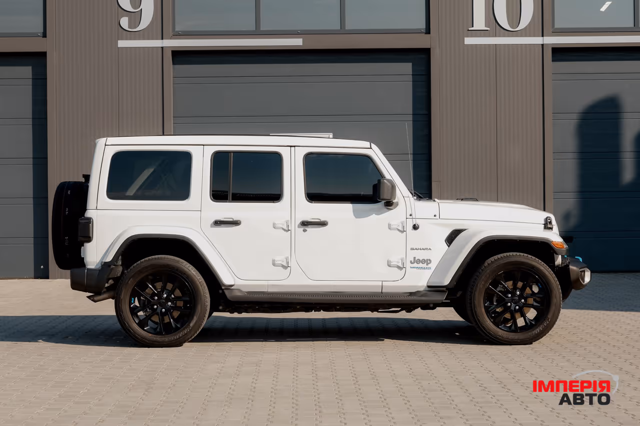 Jeep Wrangler - фото 2