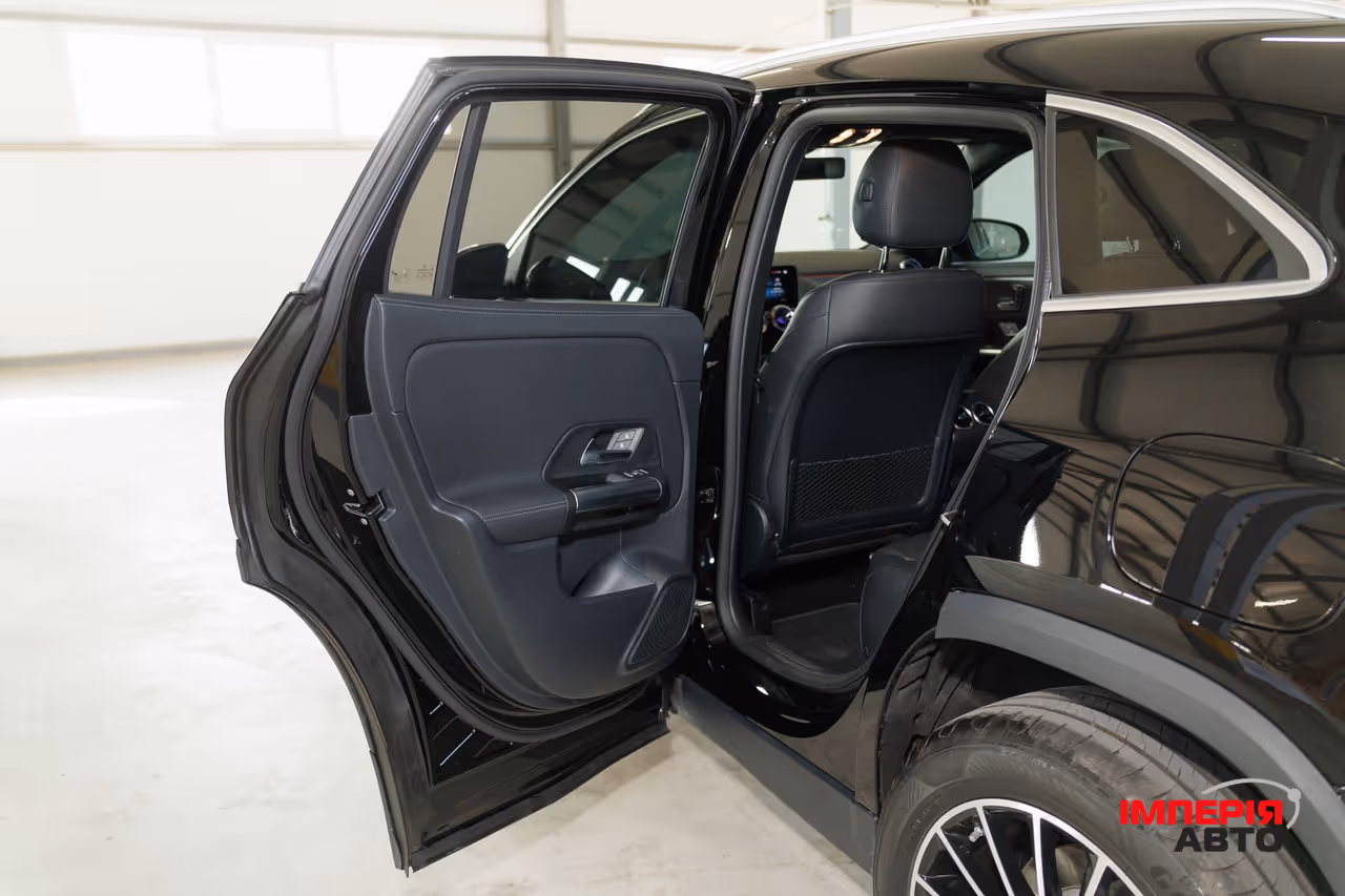 Mercedes-Benz GLA - фото 23