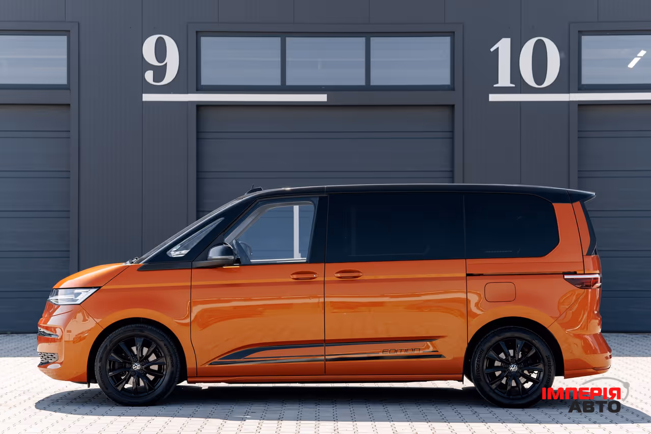 Volkswagen Multivan - фото 6