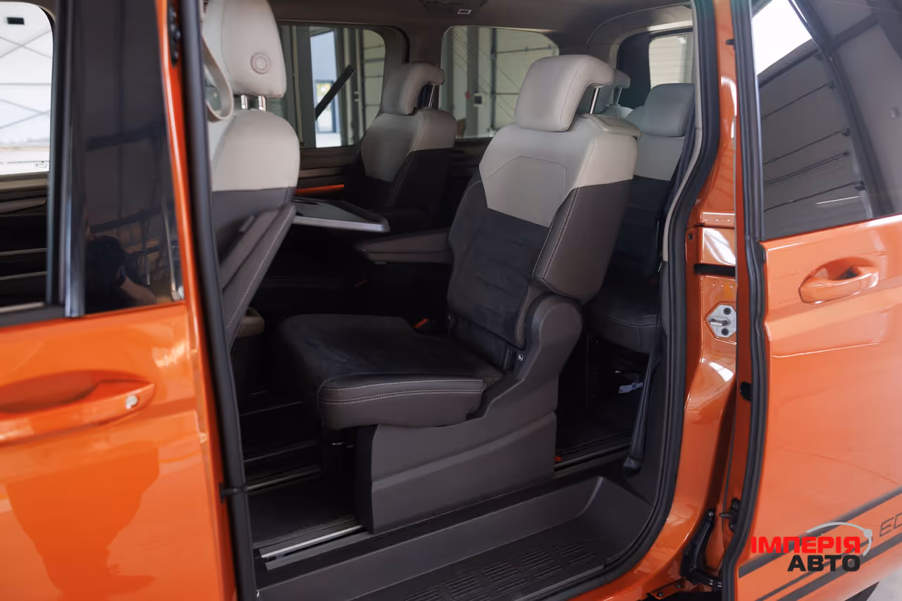 Volkswagen Multivan - фото 22