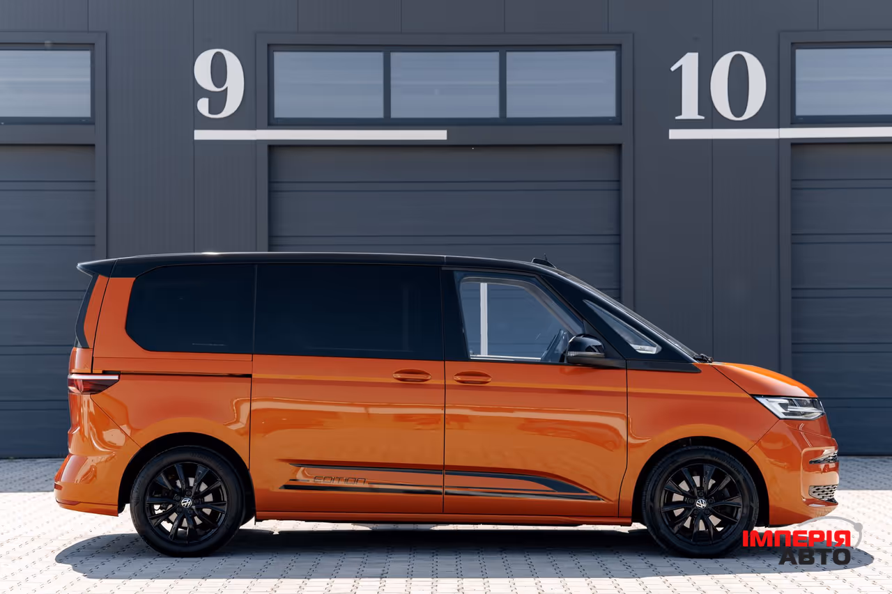 Volkswagen Multivan - фото 2