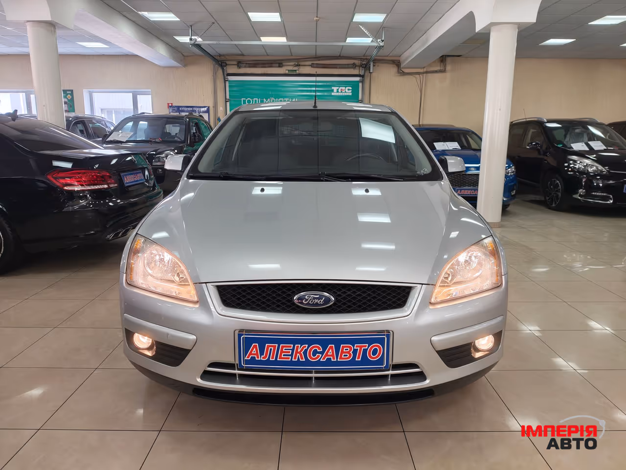 Ford Focus - фото 7