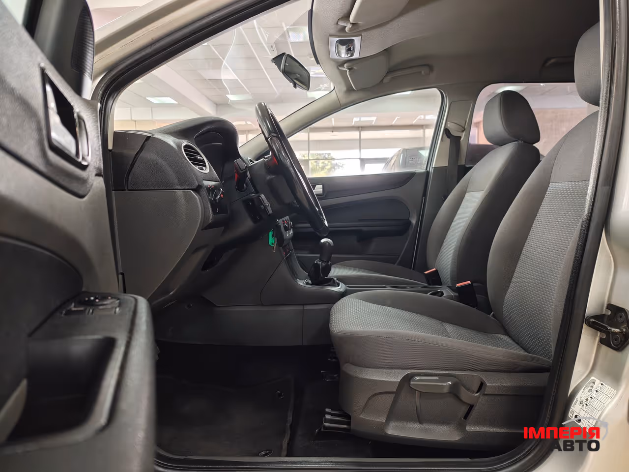 Ford Focus - фото 11