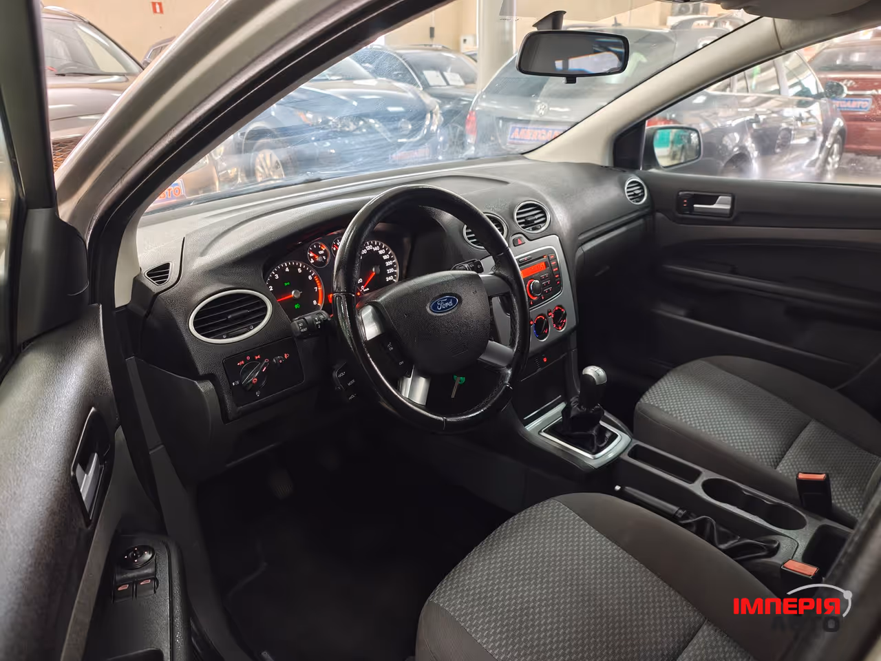 Ford Focus - фото 10