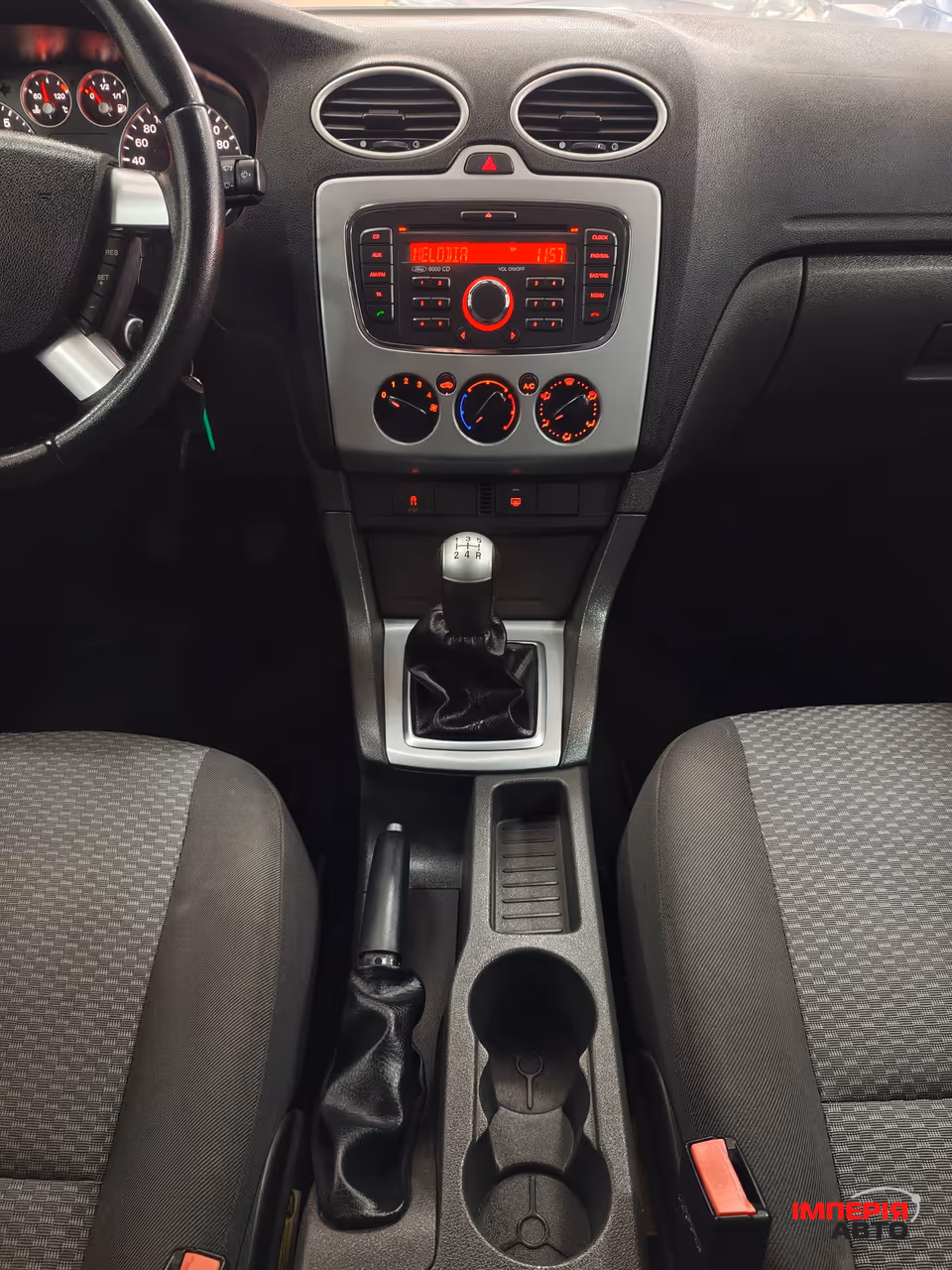 Ford Focus - фото 14