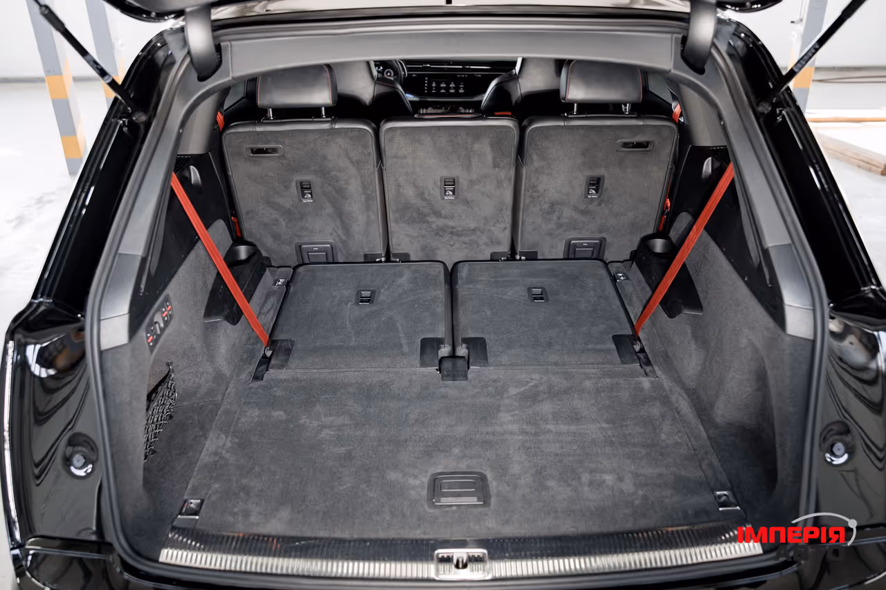 Audi Q7 - фото 31