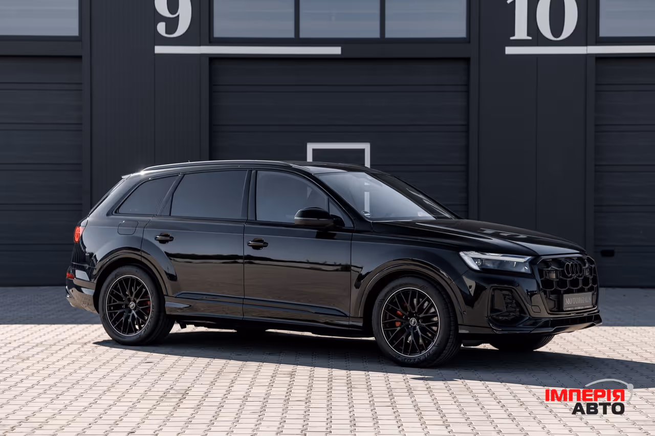 Audi Q7 - фото 2