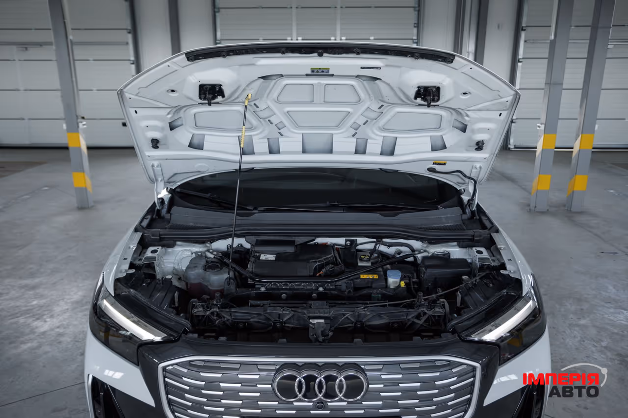 Audi Q4 e-tron - фото 36