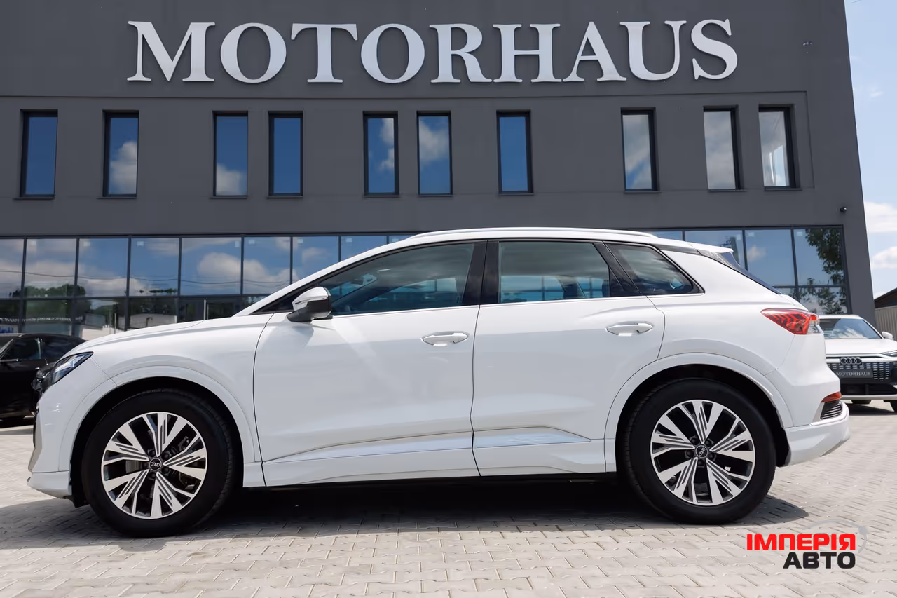 Audi Q4 e-tron - фото 6