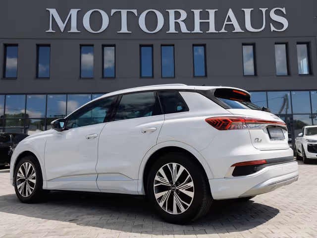 Audi Q4 e-tron - зображення 5
