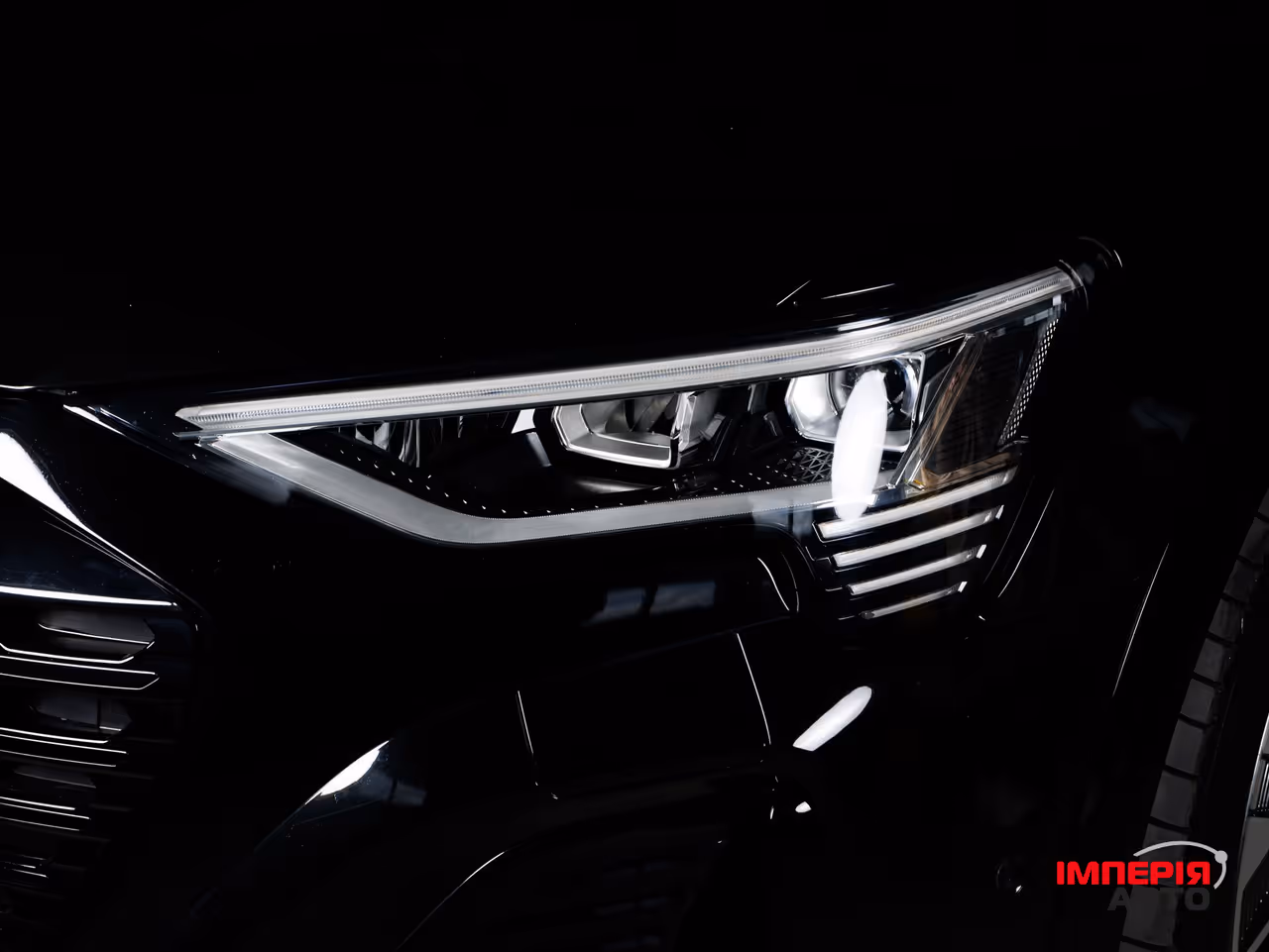 Audi Q8 e-tron - фото 11