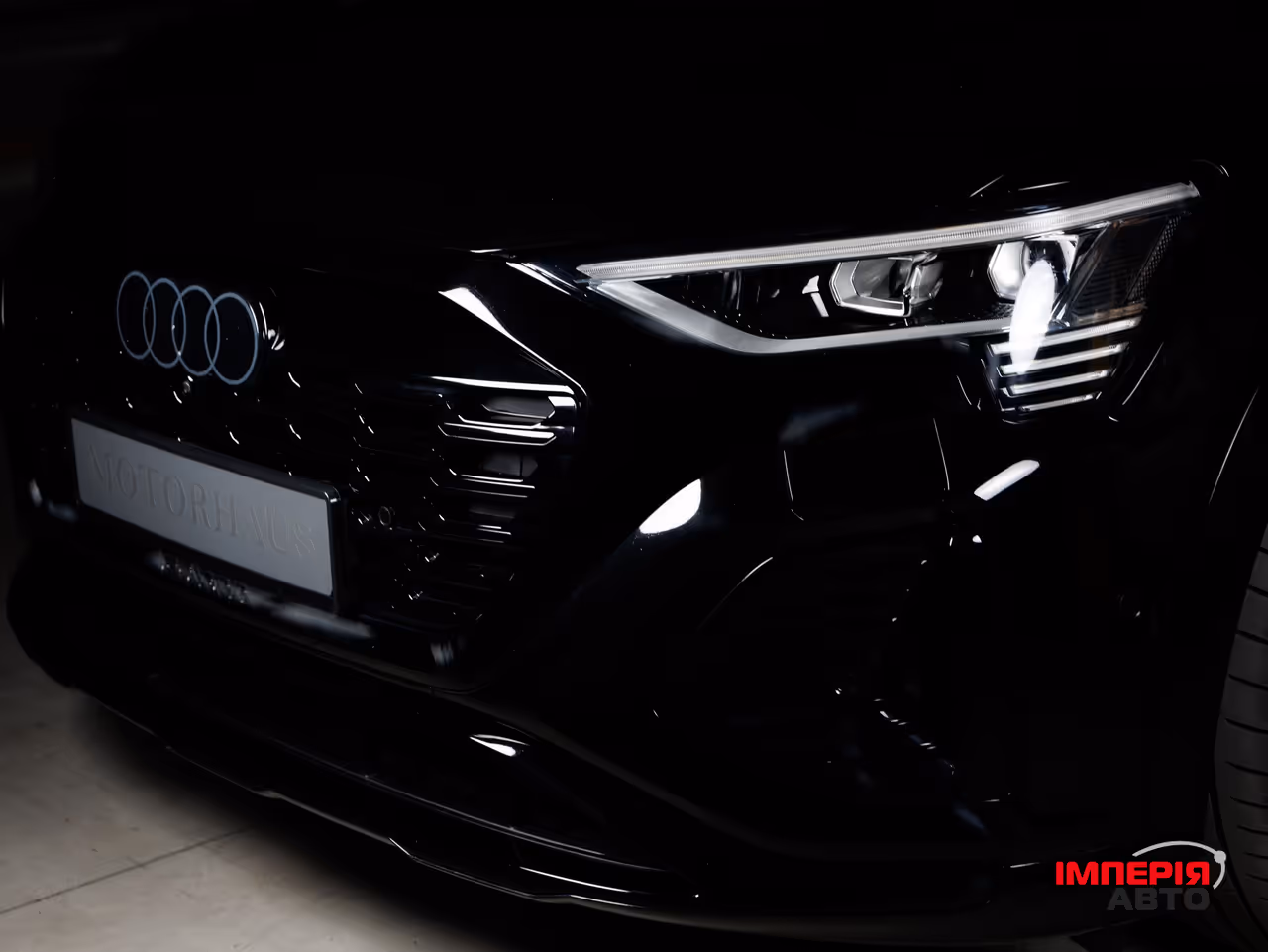Audi Q8 e-tron - фото 13