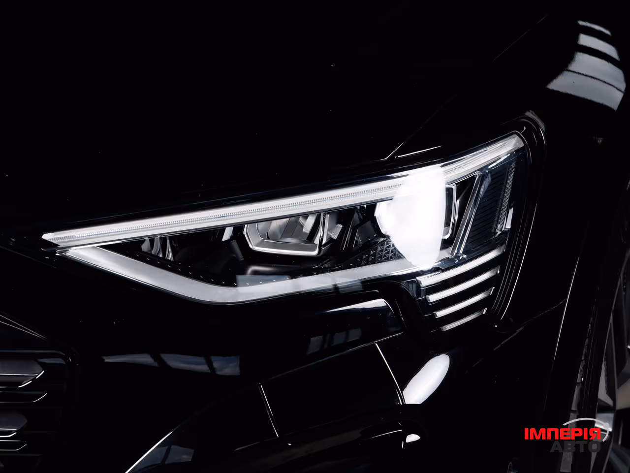 Audi Q8 e-tron - фото 10