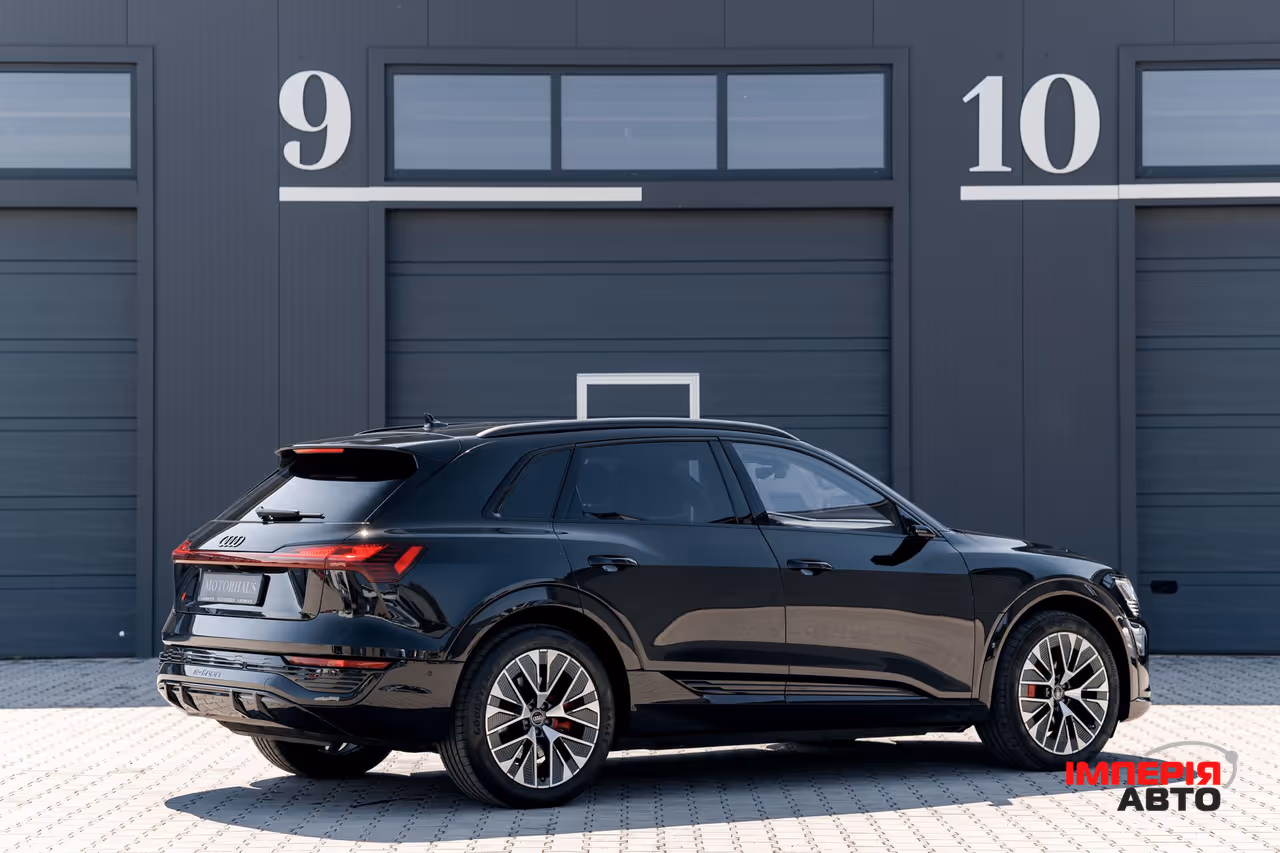 Audi Q8 e-tron - фото 3