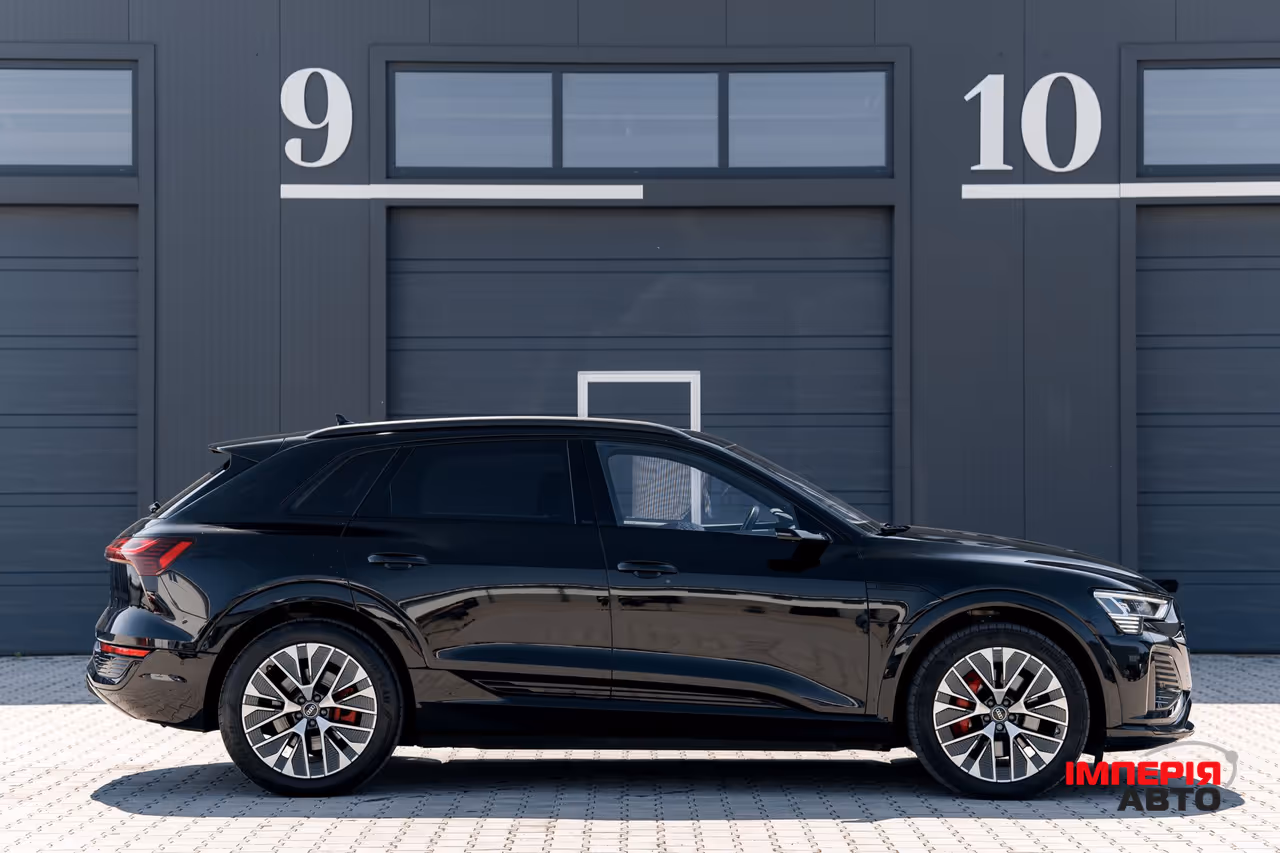 Audi Q8 e-tron - фото 2