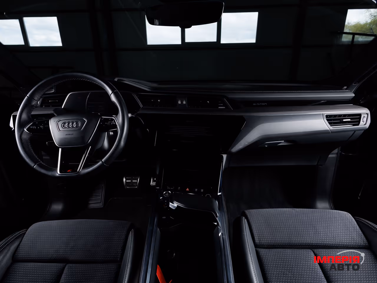 Audi Q8 e-tron - фото 53