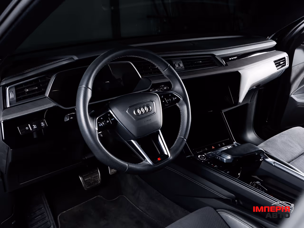Audi Q8 e-tron - фото 36