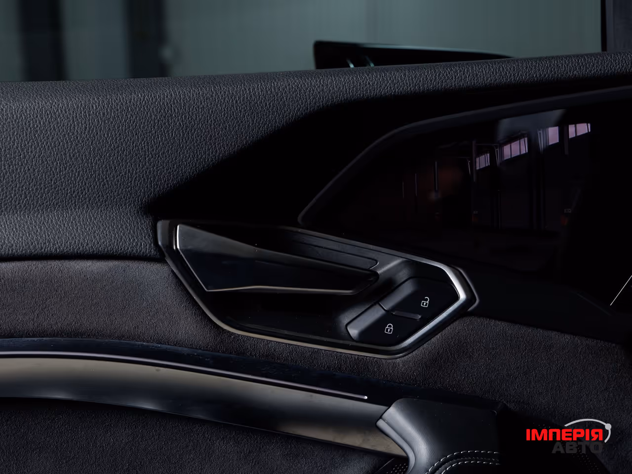 Audi Q8 e-tron - фото 27