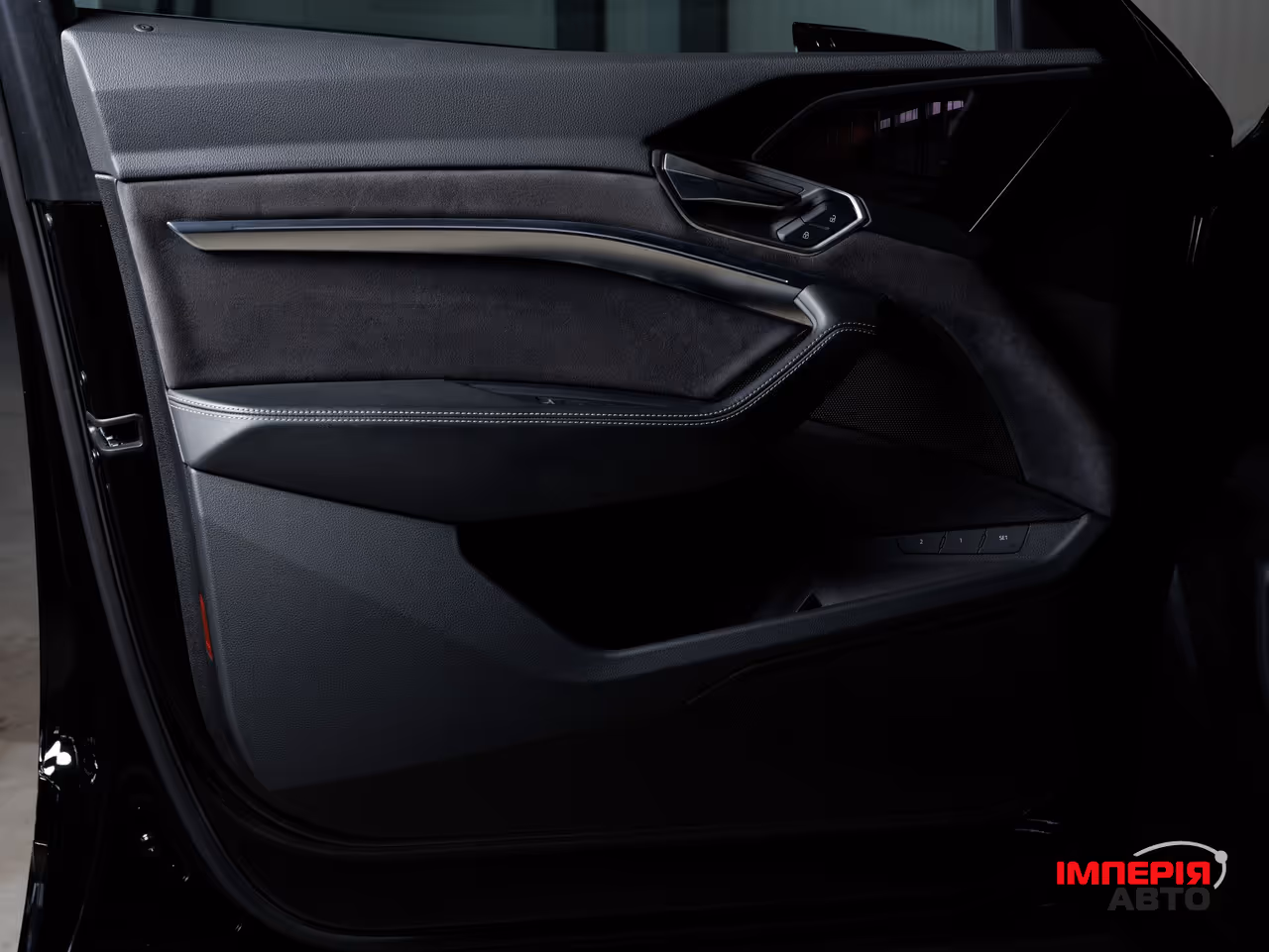 Audi Q8 e-tron - фото 25