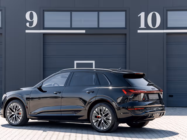 Audi Q8 e-tron - зображення 5