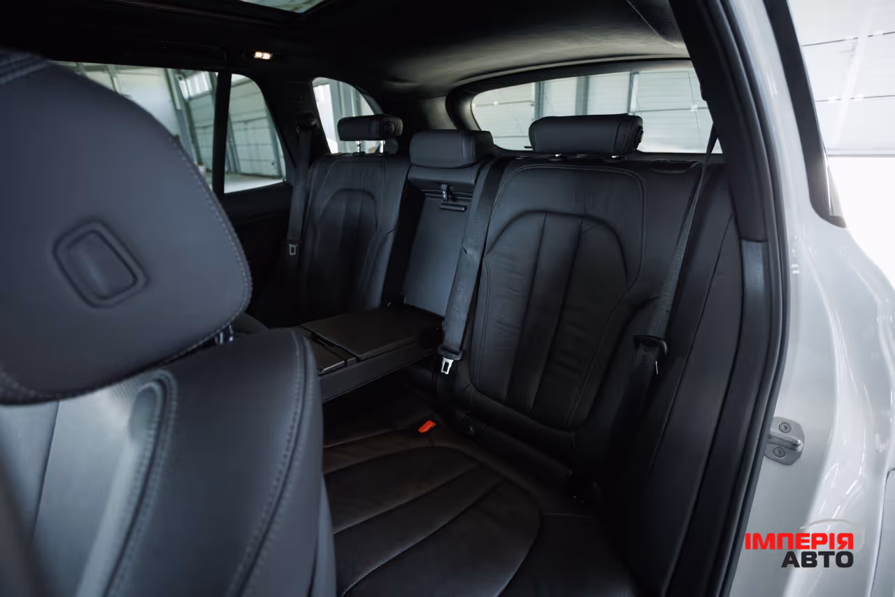 BMW X5 - фото 50