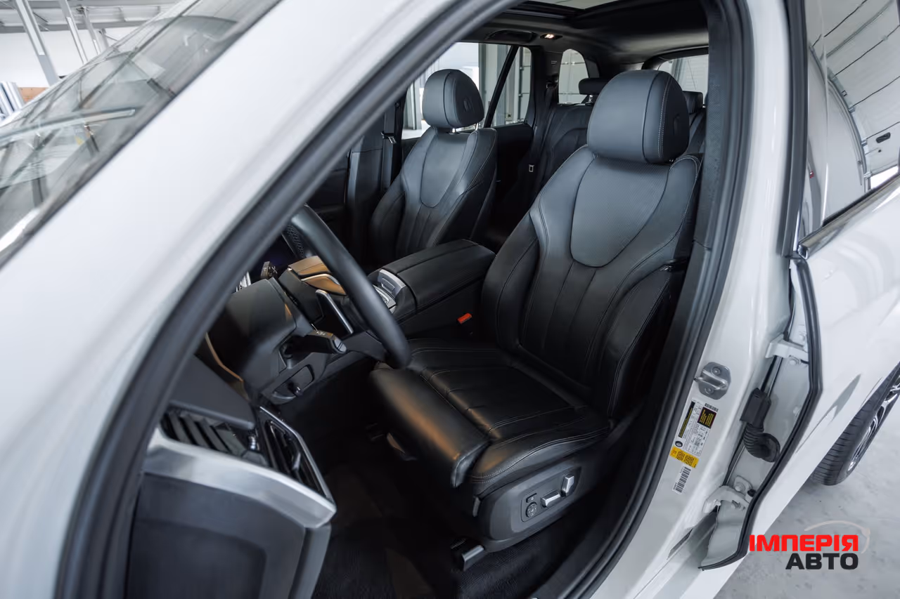 BMW X5 - фото 39