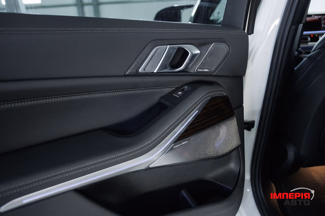 BMW X5 - фото 48