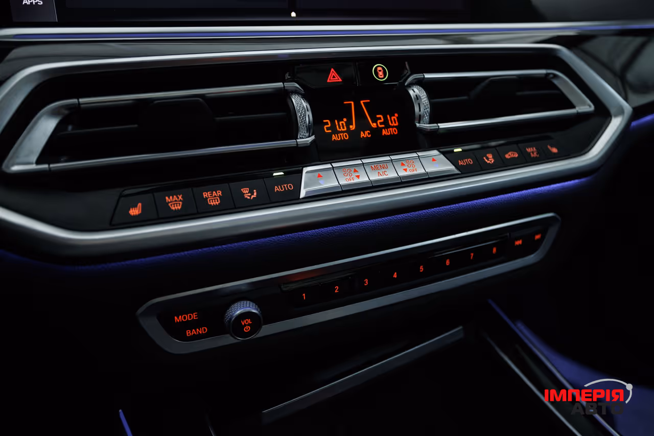 BMW X5 - фото 36