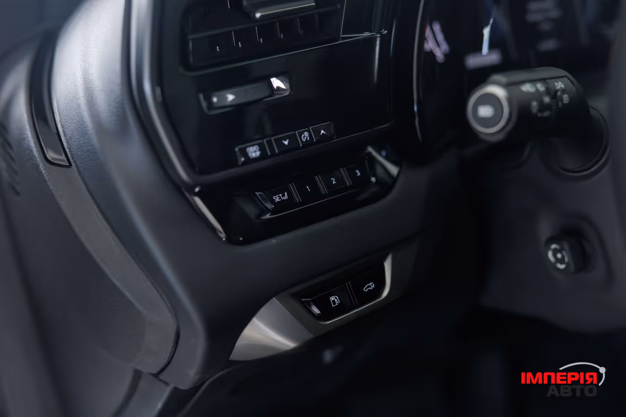 Lexus RX - фото 16