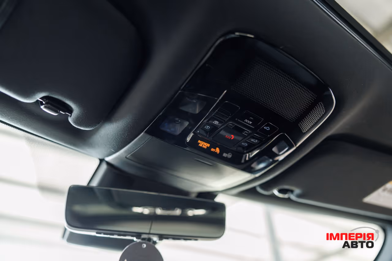 Lexus RX - фото 23
