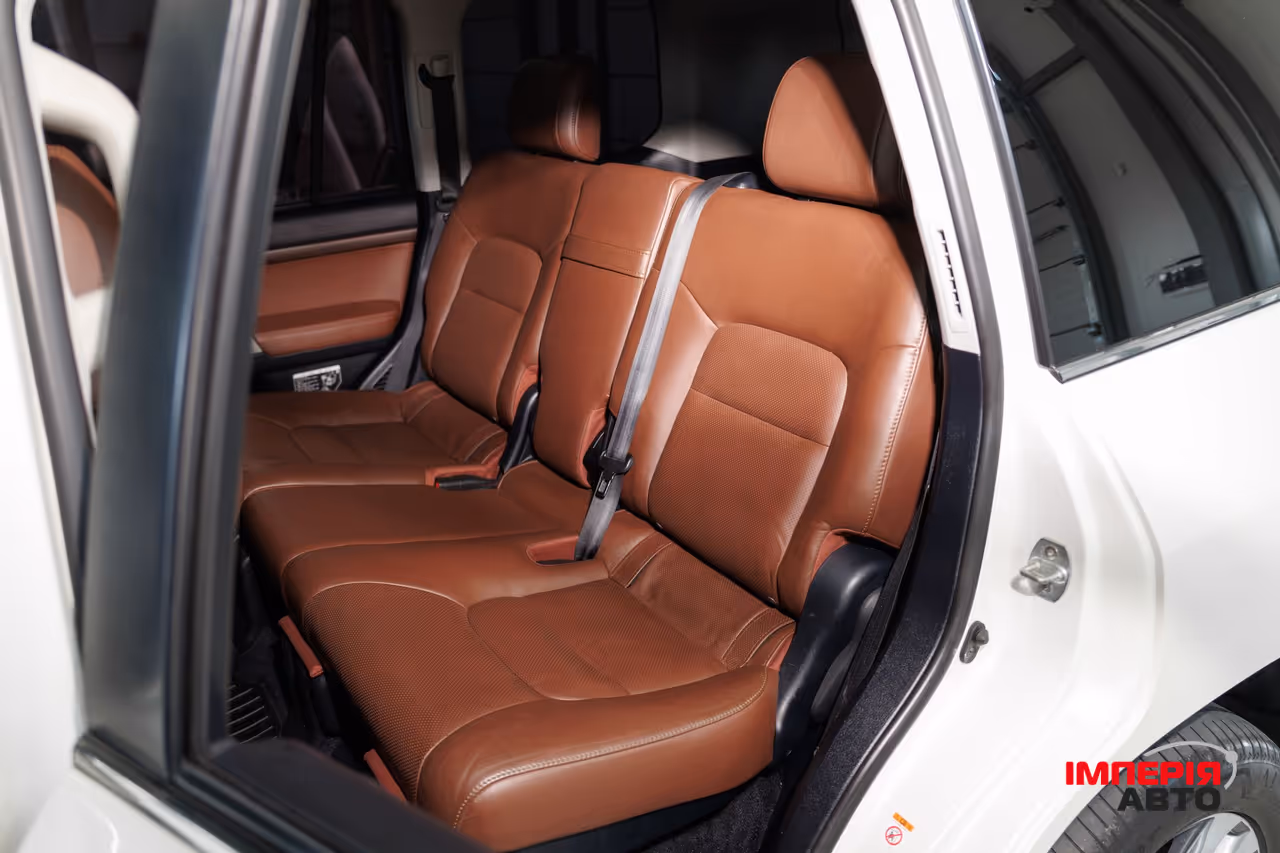 Toyota Land Cruiser - фото 32