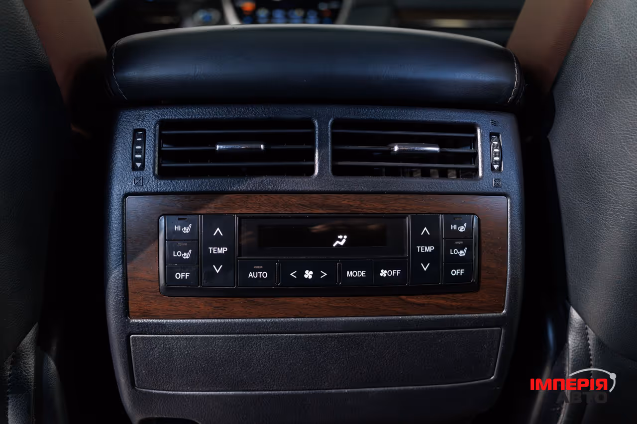 Toyota Land Cruiser - фото 33