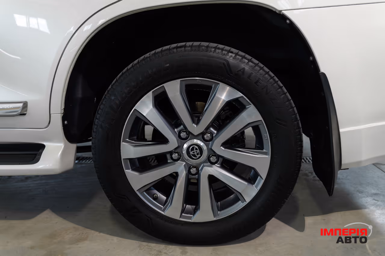 Toyota Land Cruiser - фото 37
