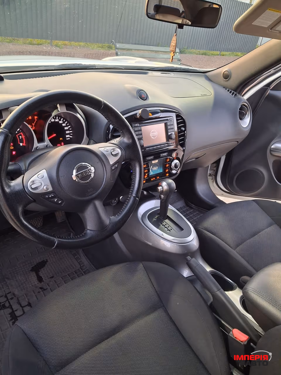 Nissan Juke - фото 11