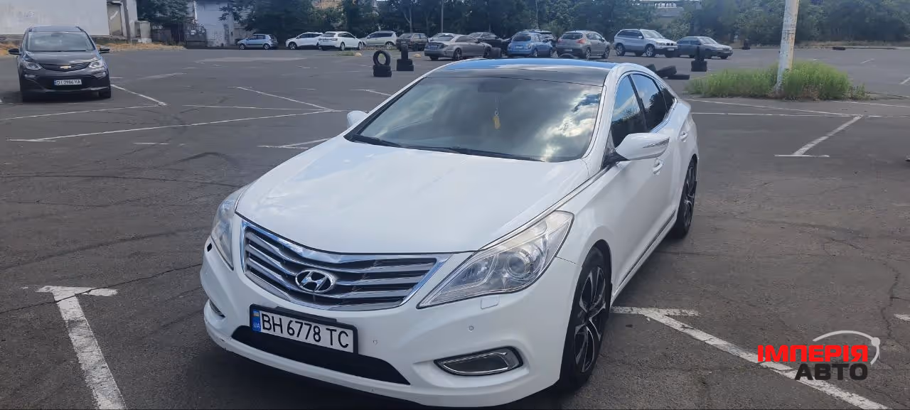 Hyundai Azera - фото 1
