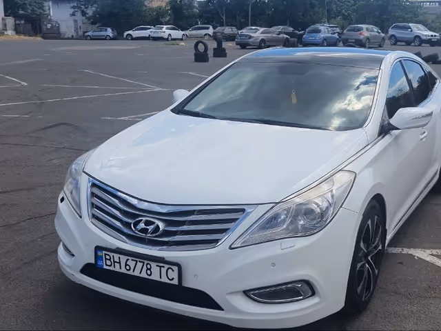 Hyundai Azera - зображення 1