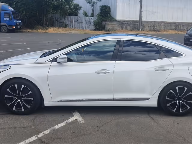 Hyundai Azera - зображення 3