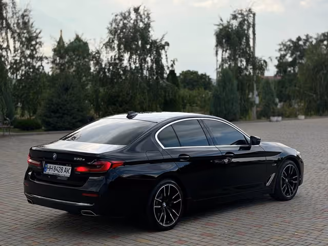 BMW 5 серії - зображення 3