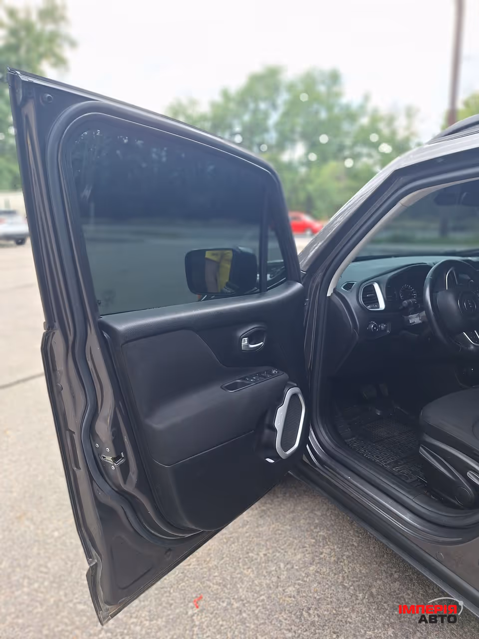 Jeep Renegade - фото 22
