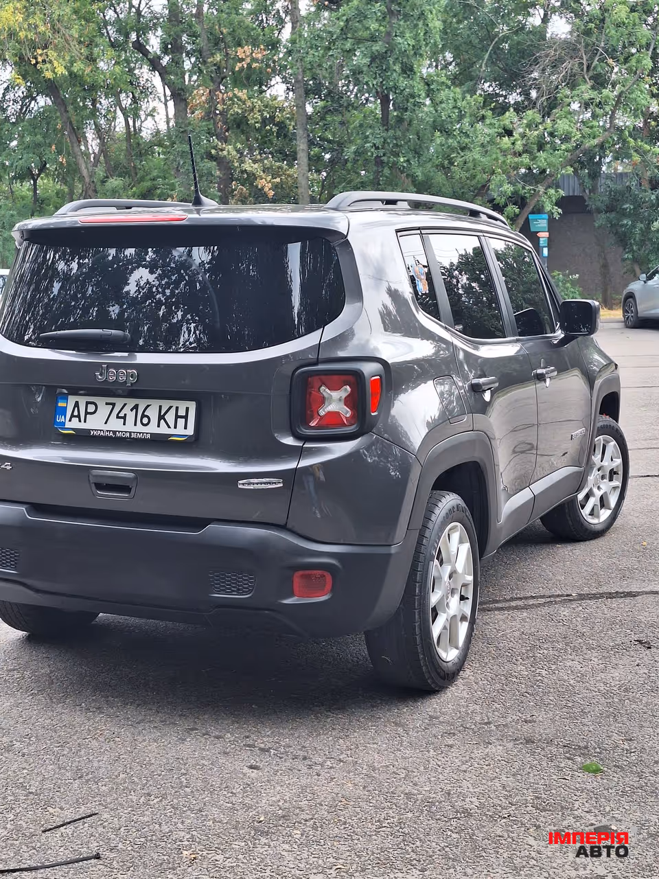 Jeep Renegade - фото 8