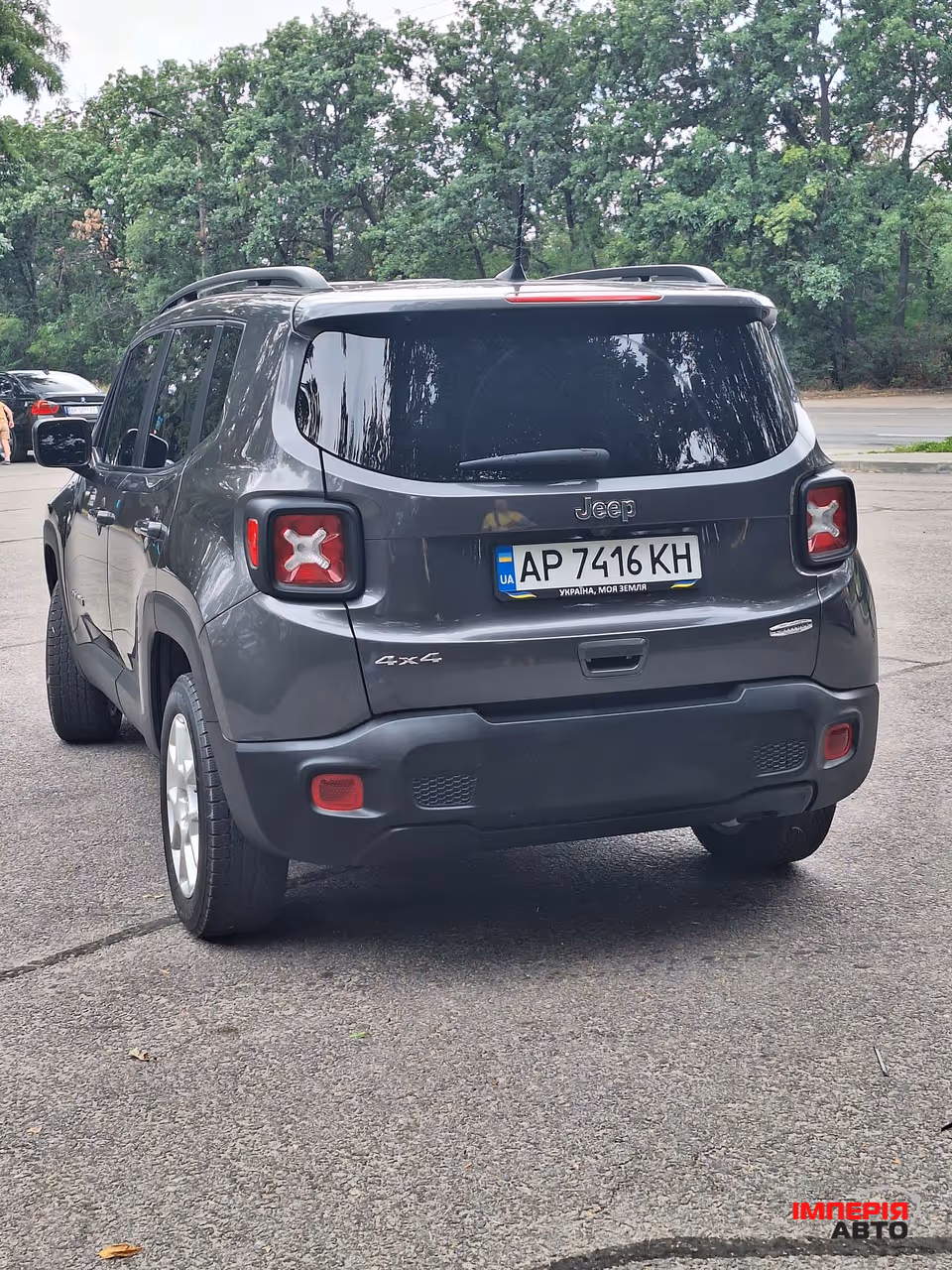 Jeep Renegade - фото 10