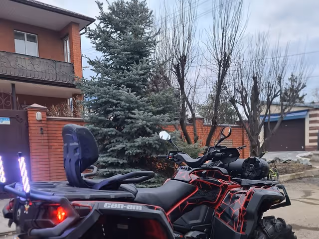 BRP Can-Am Outlander MAX 1000 - зображення 3