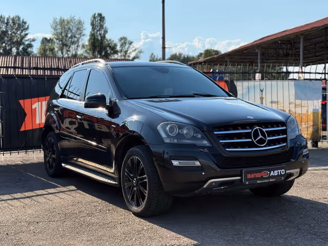 Mercedes-Benz M-Класс - зображення 3