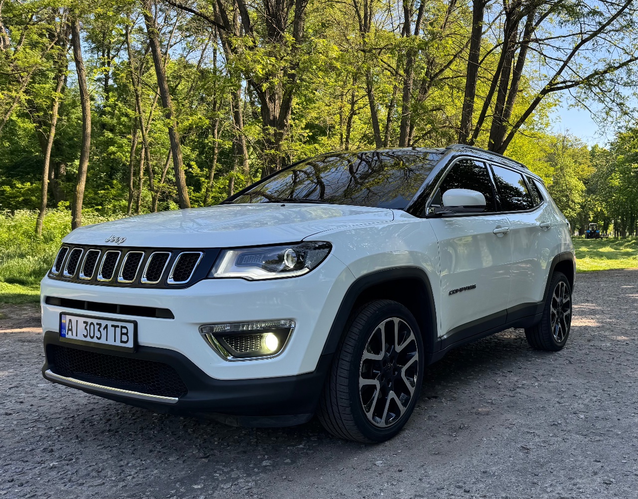Jeep Compass - фото 11