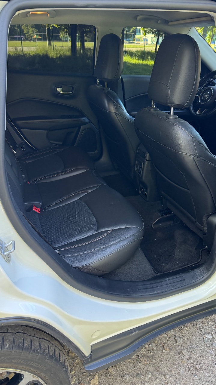 Jeep Compass - фото 7