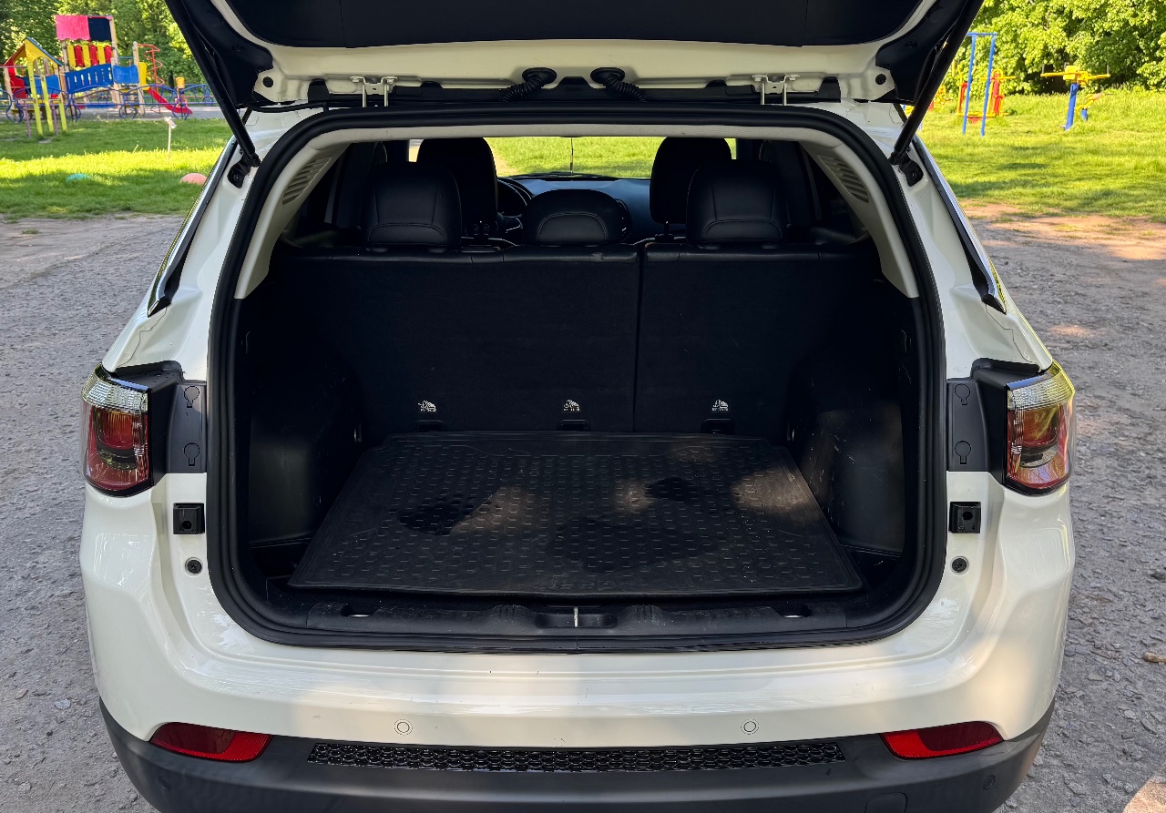 Jeep Compass - фото 14